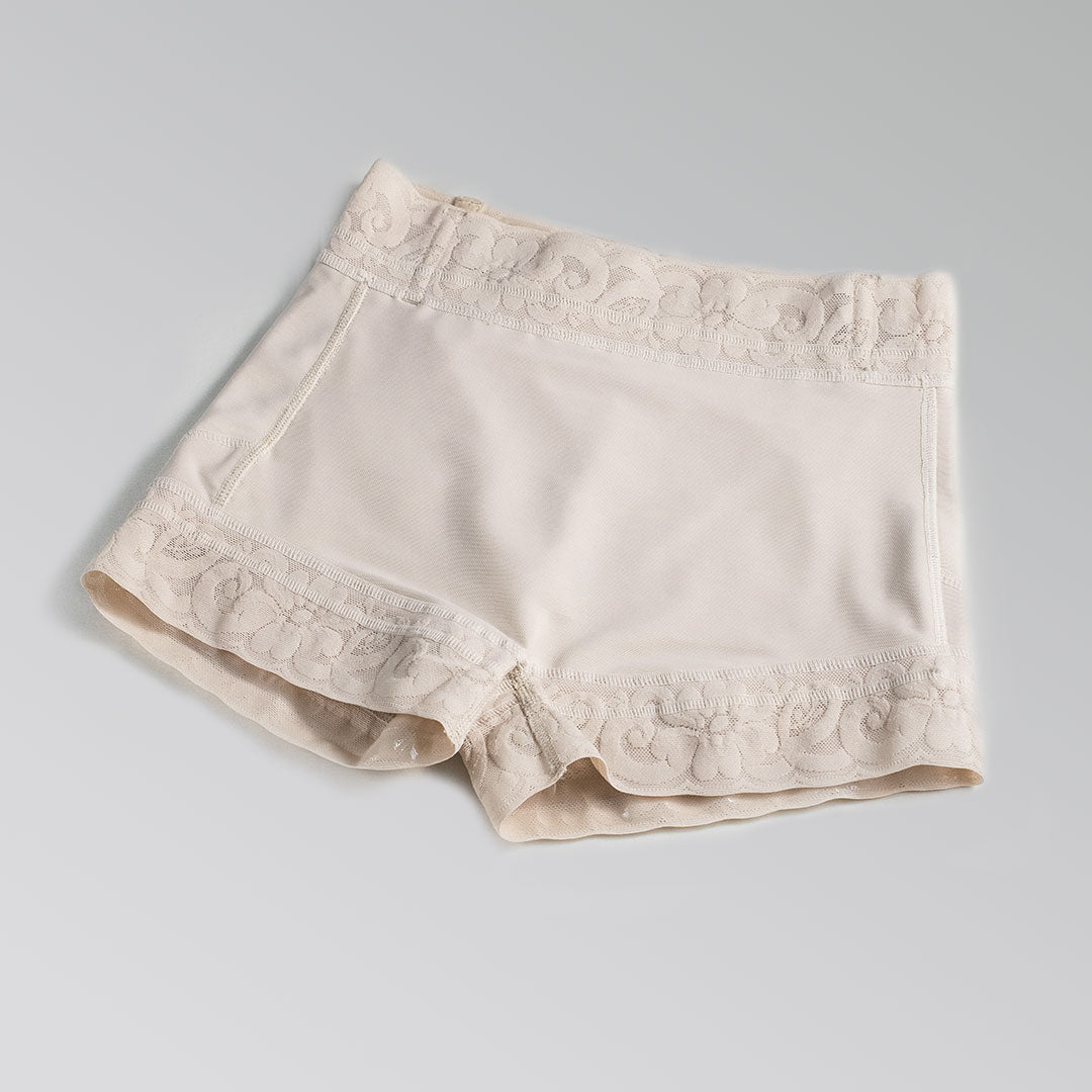 Short Cachetero con Efecto Favorecedor 360