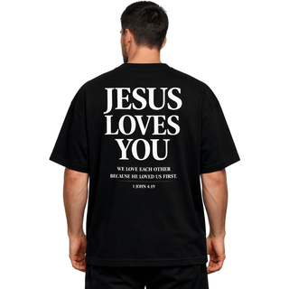 Tshirt oversized  JESUS LOVES YOU