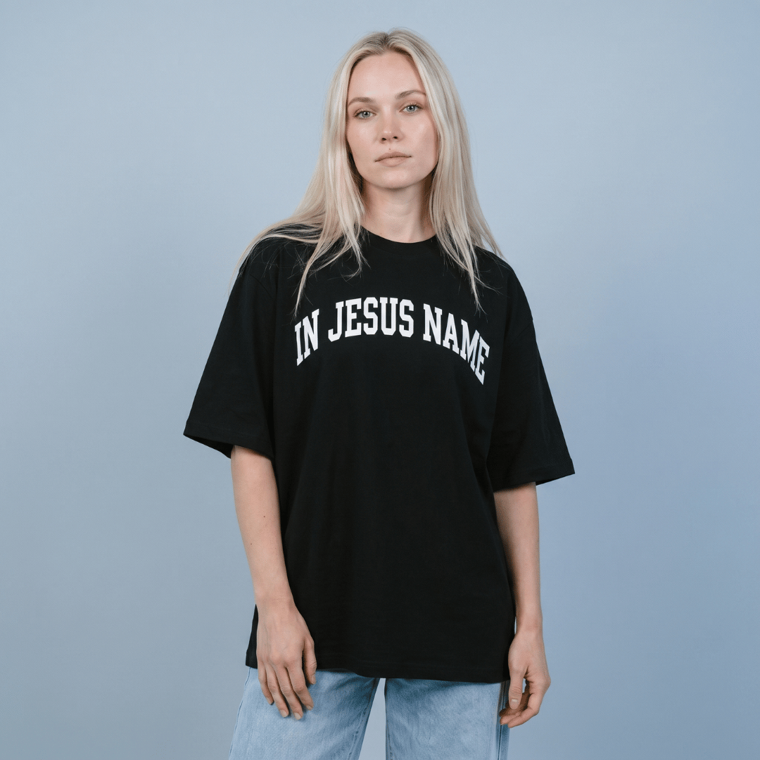 Tshirt oversized- MUJER- IN JESUS NAME / MUJER