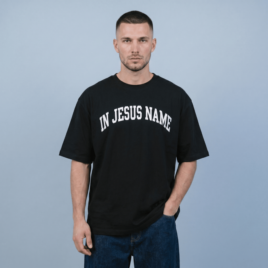 Tshirt oversized- HOMBRE- IN JESUS NAME / HOMBRE